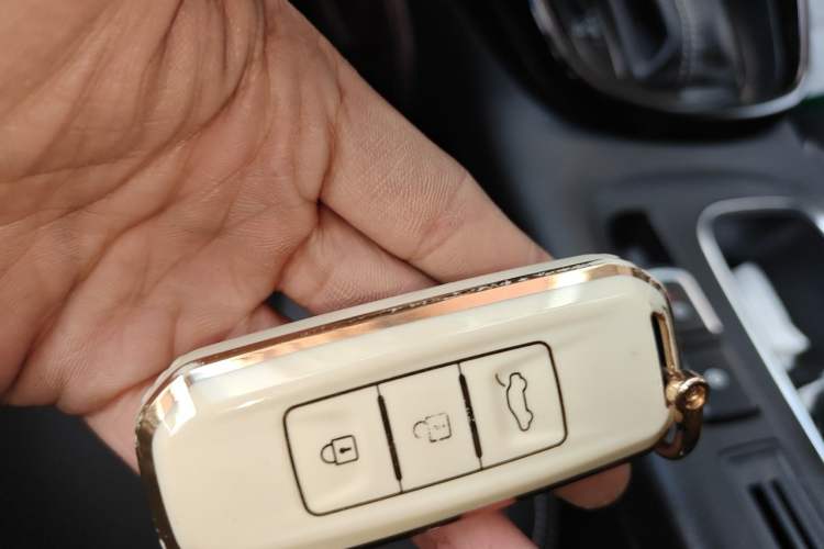 Used Baojun 530 2018 1.5T DCT Flagship Version China V Emission Standard Vehicle Key