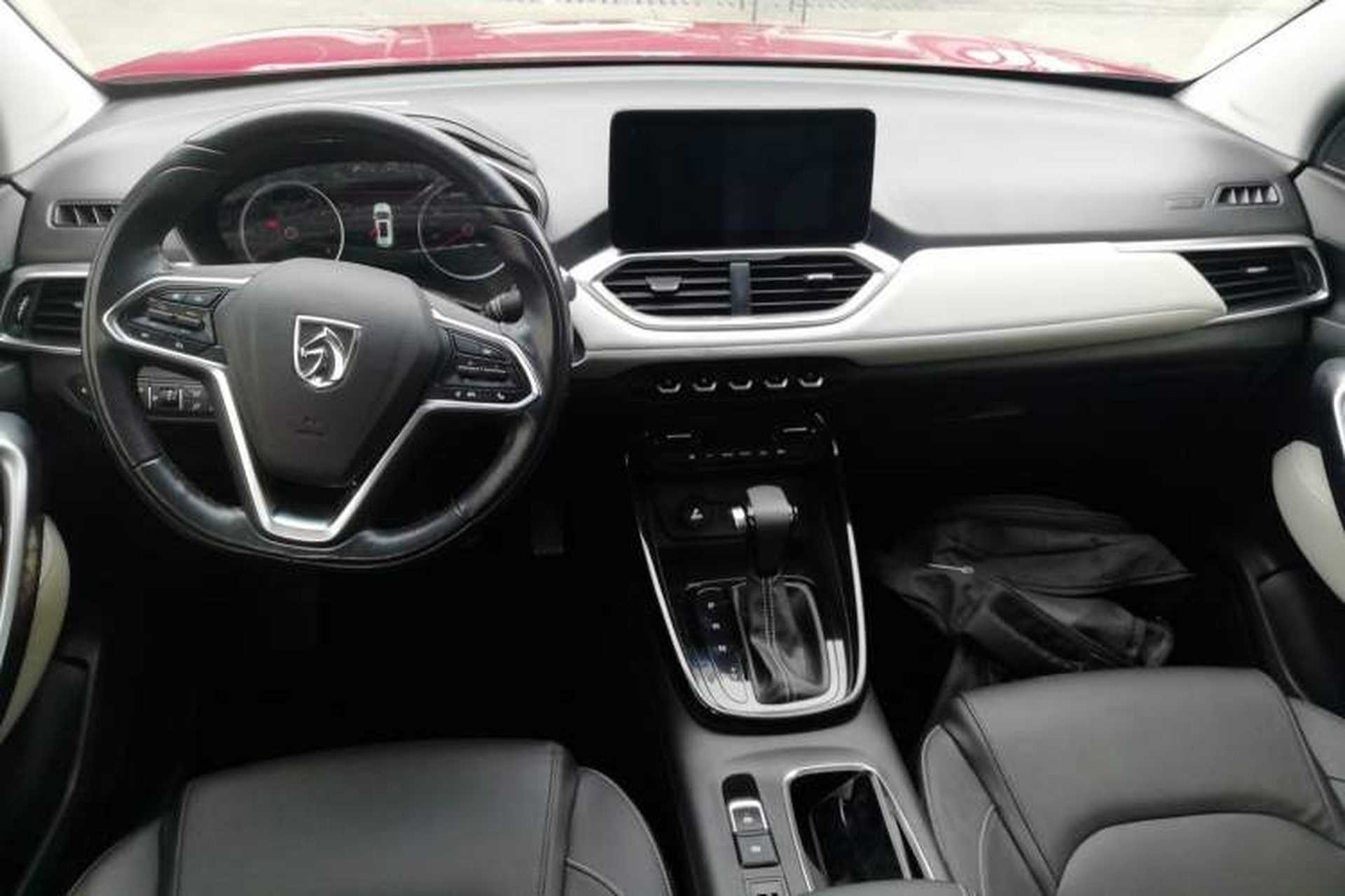 Used Baojun 530 2018 1.5T DCT Flagship Version China V Emission Standard Center Console
