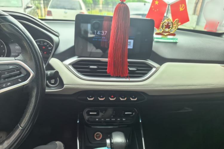 Used Baojun 530 2018 1.5T DCT Flagship Version China V Emission Standard Center Console