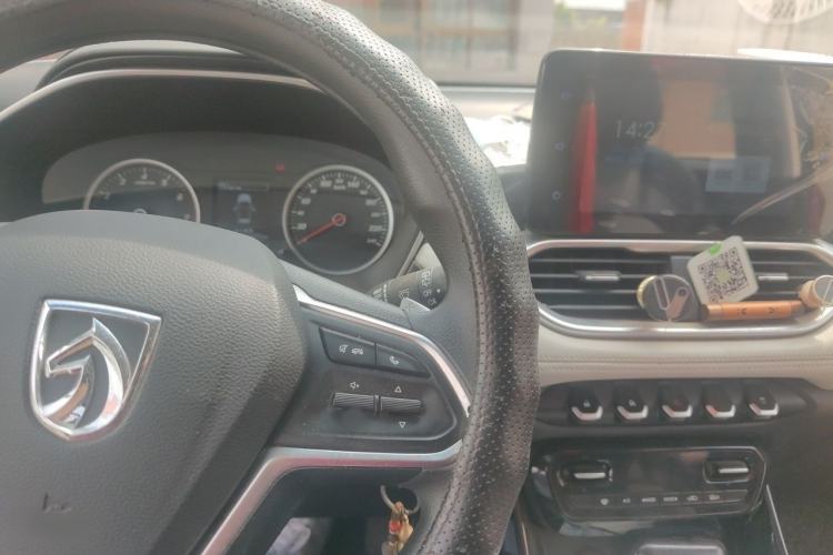 Used Baojun 530 2018 1.8L Automatic Luxury Version China V Center Console