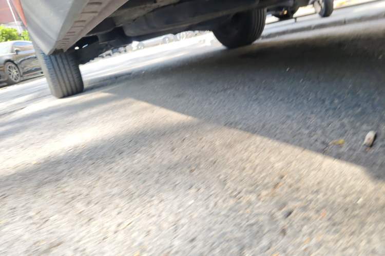 Used Baojun 530 2018 1.5T DCT Flagship Version China V Emission Standard Chassis Front Right