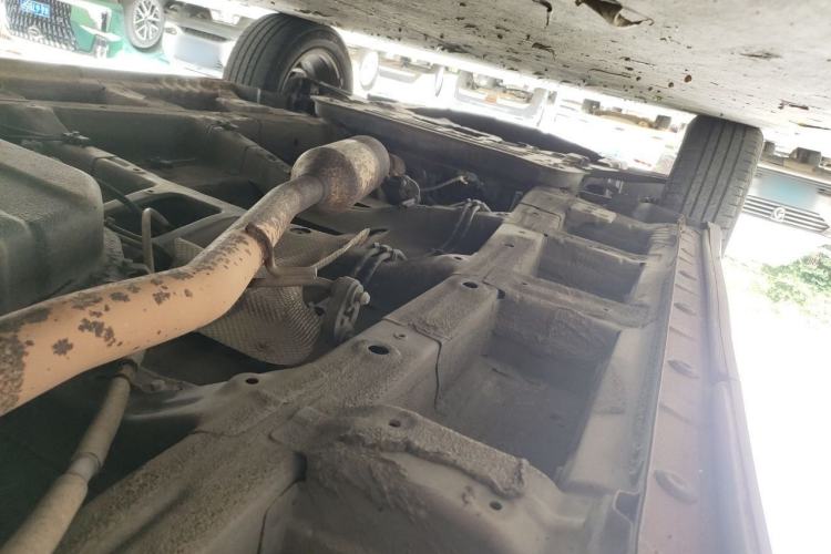Used Baojun 530 2018 1.8L Automatic Elite Version China V Emission Standard Chassis Rear Left