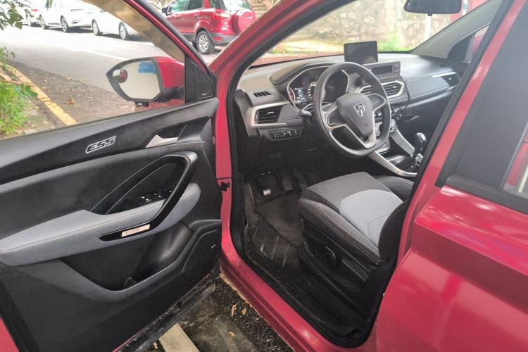 Used Baojun 530 2018 1.5T Manual Comfort Version China V Driver Seat
