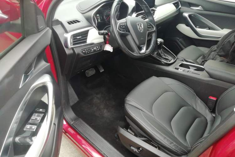 Used Baojun 530 2018 1.5T DCT Flagship Version China V Emission Standard Driver Seat