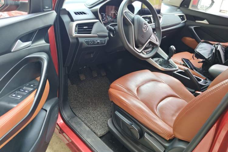 Used Baojun 530 2018 1.5T Manual Elite Version China V Driver Seat