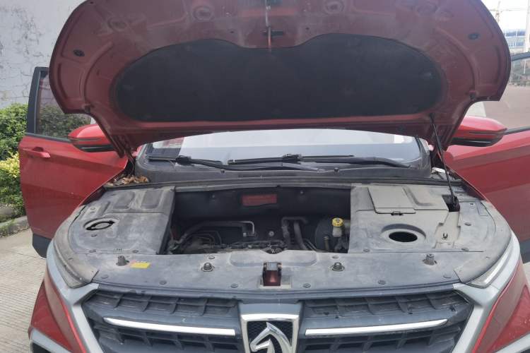 Used Baojun 530 2018 1.8L Automatic Elite Version China V Emission Standard Engine Bay