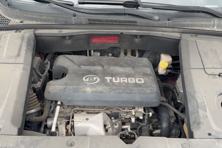 Used Baojun 530 2018 1.5T Manual Elite Version China V Engine Bay