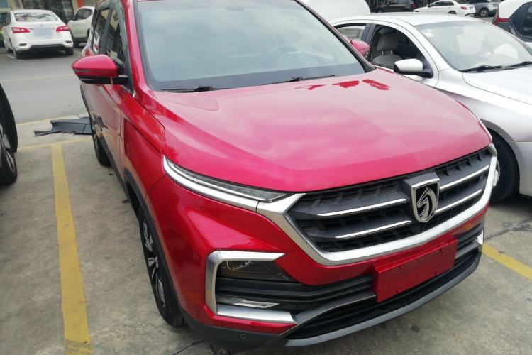 Used Baojun 530 2018 1.5T DCT Flagship Version China V Emission Standard Front Right 45 Deg