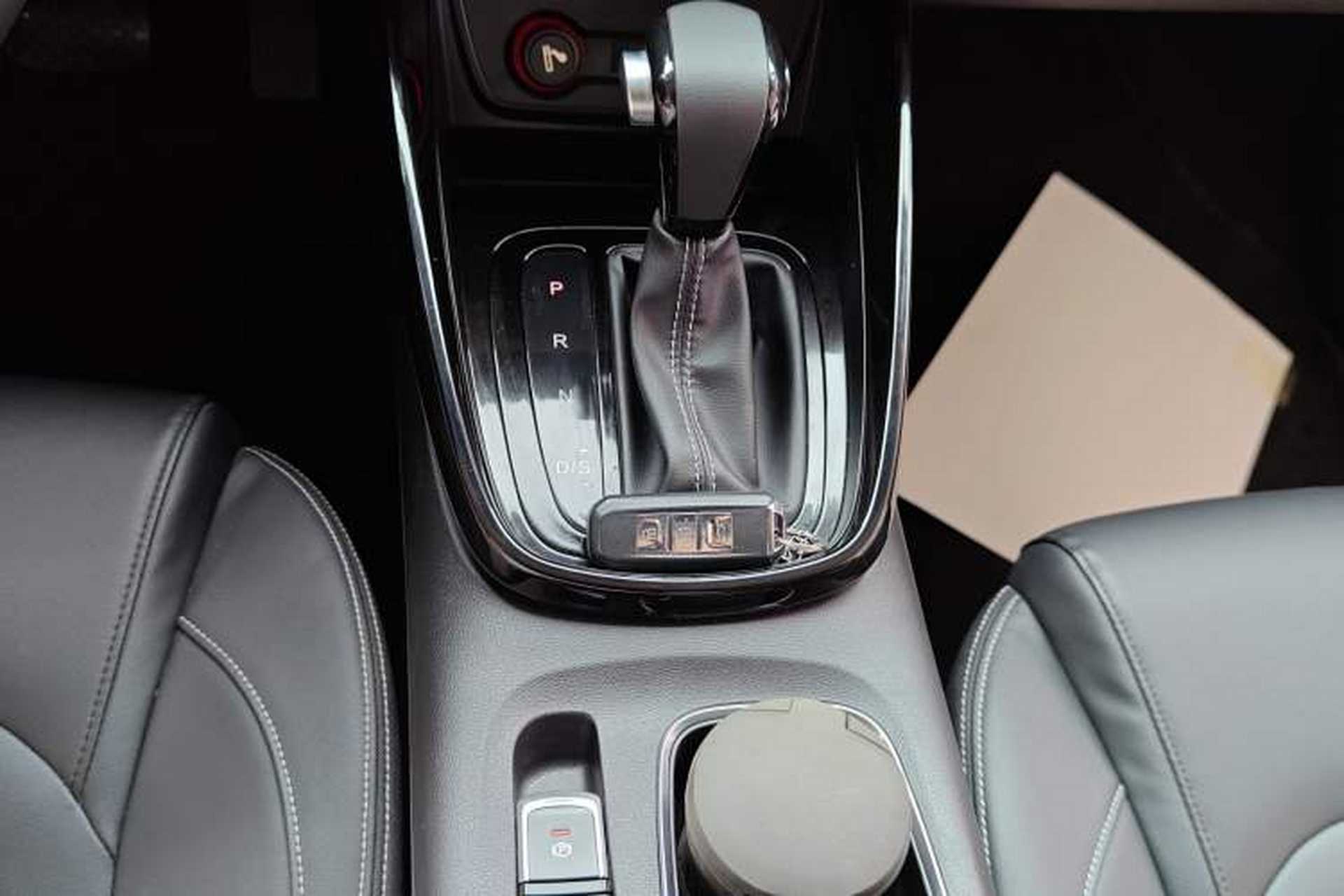 Used Baojun 530 2018 1.5T DCT Flagship Version China V Emission Standard Gear Lever