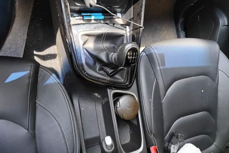 Used Baojun 530 2018 1.5T Manual Prestige Version China V Gear Lever