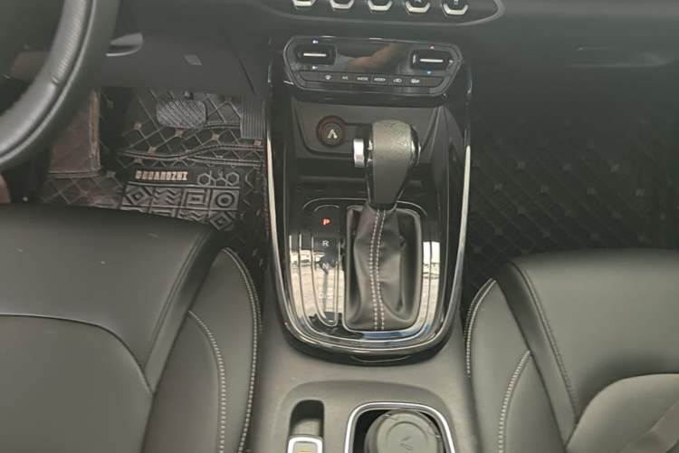 Used Baojun 530 2018 1.5T DCT Flagship Version China V Emission Standard Gear Lever