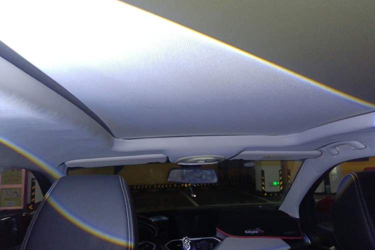 Used Baojun 530 2018 1.5T DCT Flagship Version China V Emission Standard Headliner