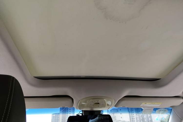 Used Baojun 530 2018 1.5T DCT Flagship Version China V Emission Standard Headliner