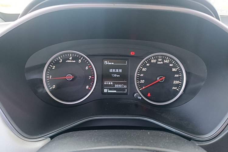 Used Baojun 530 2018 1.5T Manual Luxury Version National V Instrument Cluster