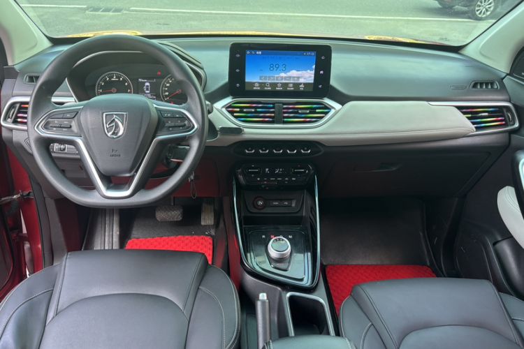 Used Baojun 530 2018 1.8L Automatic Luxury Version China V Interior 1
