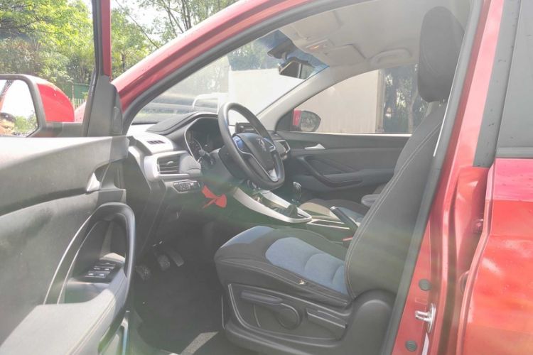 Used Baojun 530 2018 1.5T Manual Comfort Version China V Interior 2