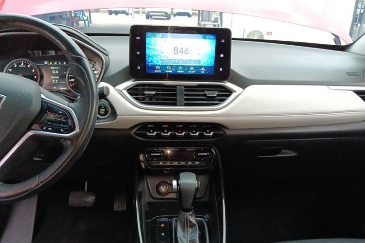 Used Baojun 530 2018 1.5T DCT Flagship Version China V Emission Standard Interior 3