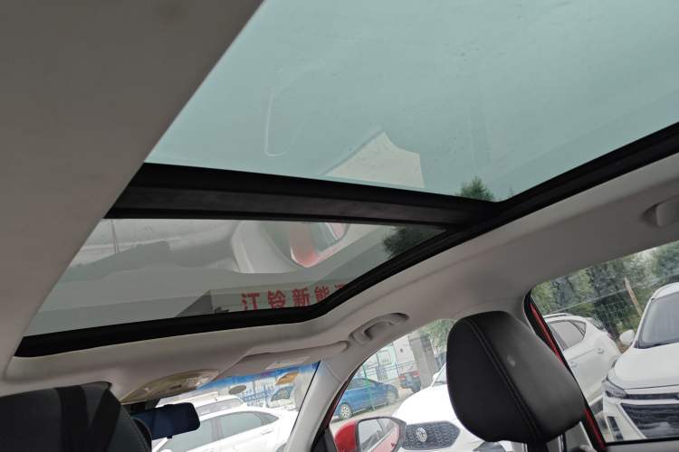 Used Baojun 530 2018 1.5T Manual Prestige Version China V Interior 4