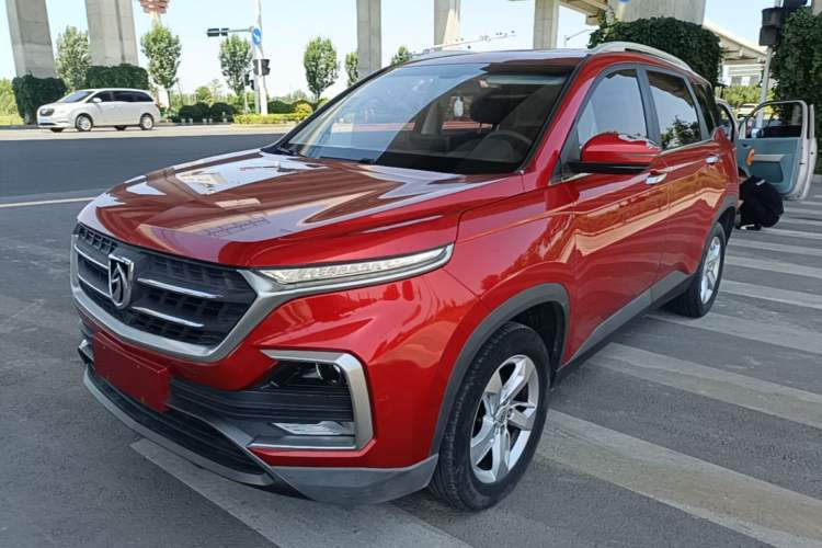 Used Baojun 530 2018 1.5T Manual Luxury Version National V Guazi used car, China used car export, Used car for sale, Used cars, Cheapest cars for sale