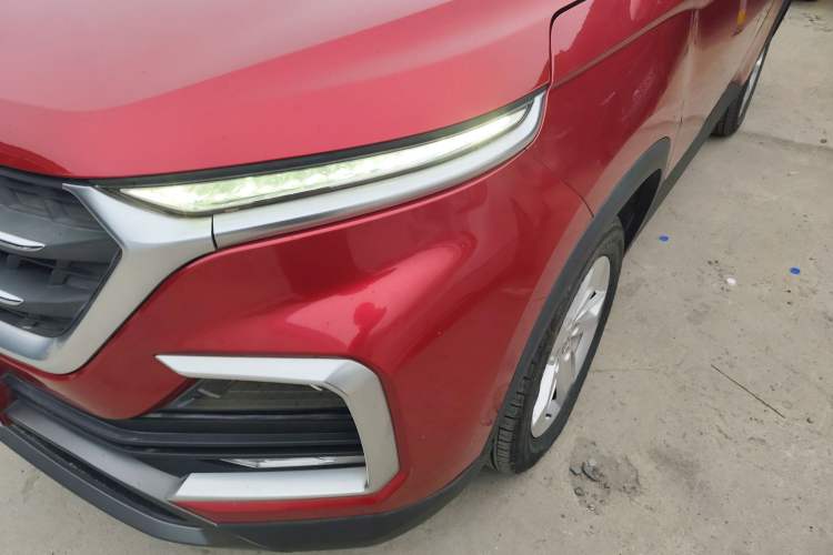 Used Baojun 530 2018 1.8L Automatic Luxury Version China V Left Front Headlight