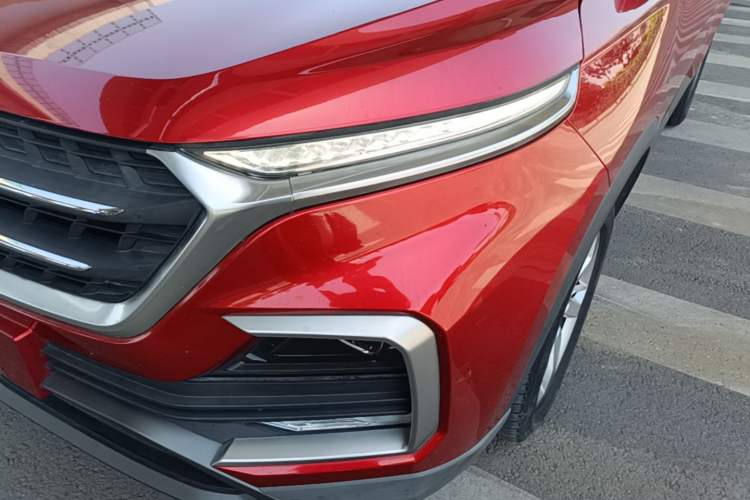 Used Baojun 530 2018 1.5T Manual Luxury Version National V Left Front Headlight
