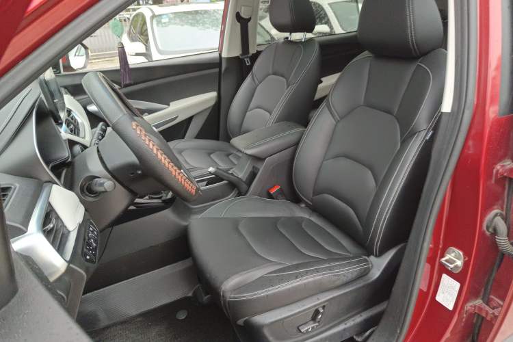 Used Baojun 530 2018 1.5T Manual Prestige Version China V Left Front Seat