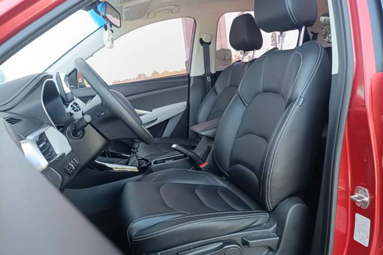 Used Baojun 530 2018 1.5T Manual Luxury Version National V Left Front Seat