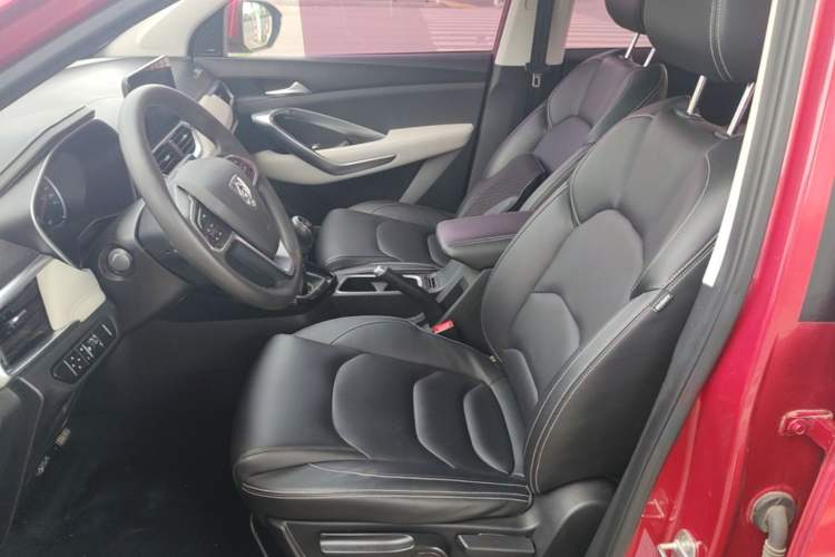 Used Baojun 530 2018 1.5T Manual Luxury Version National V Left Front Seat