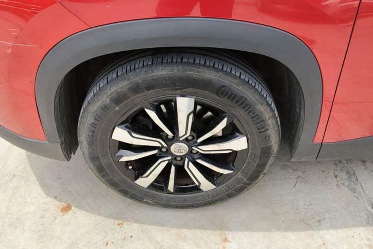 Used Baojun 530 2018 1.5T DCT Flagship Version China V Emission Standard Left Front Wheel Hub