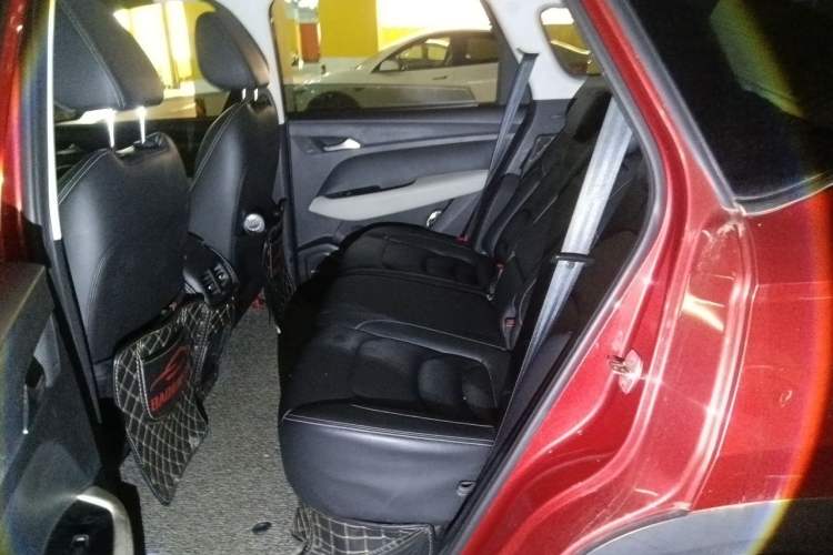 Used Baojun 530 2018 1.5T DCT Flagship Version China V Emission Standard Left Rear Seat