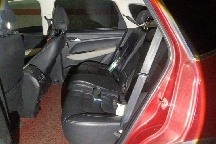 Used Baojun 530 2018 1.5T DCT Flagship Version China V Emission Standard Left Rear Seat
