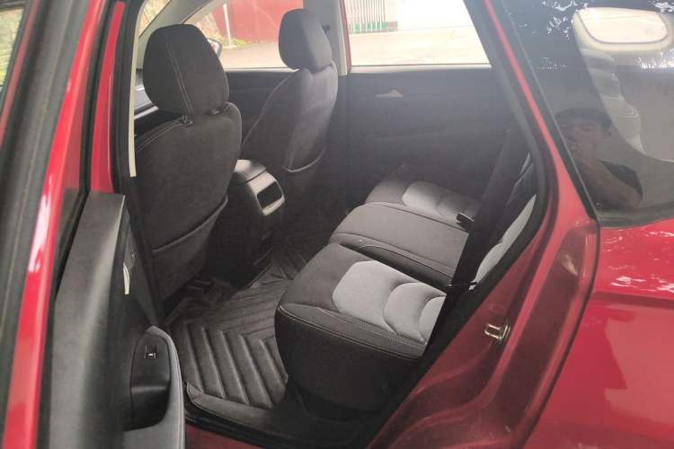Used Baojun 530 2018 1.5T Manual Comfort Version China V Left Rear Seat