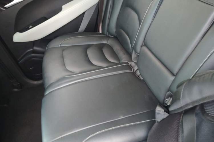 Used Baojun 530 2018 1.8L Automatic Luxury Version China V Left Rear Seat