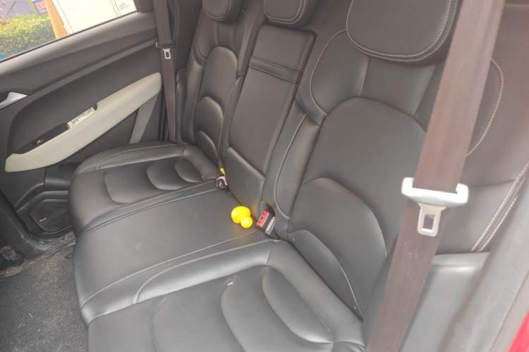 Used Baojun 530 2018 1.8L Automatic Luxury Version China V Left Rear Seat