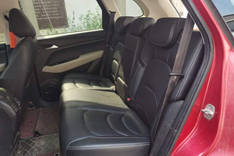 Used Baojun 530 2018 1.5T Manual Prestige Version China V Left Rear Seat