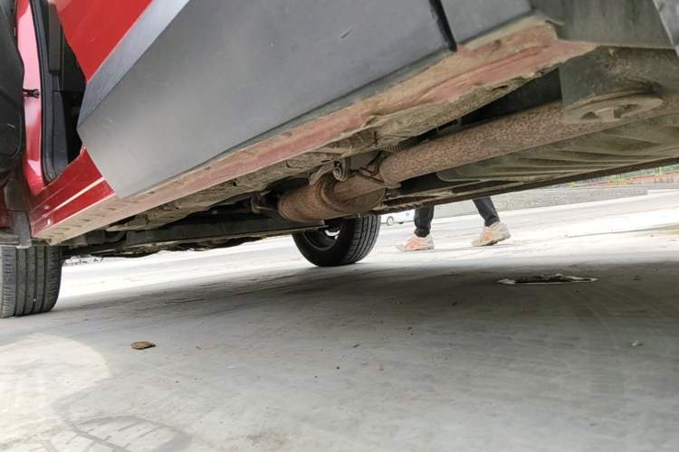 Used Baojun 530 2018 1.5T DCT Flagship Version China V Emission Standard Left Side Sill