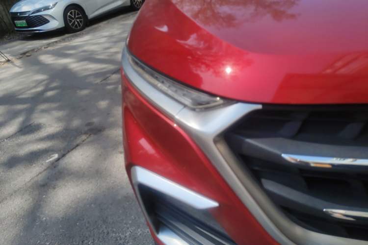 Used Baojun 530 2018 1.5T DCT Flagship Version China V Emission Standard Right Front Headlight
