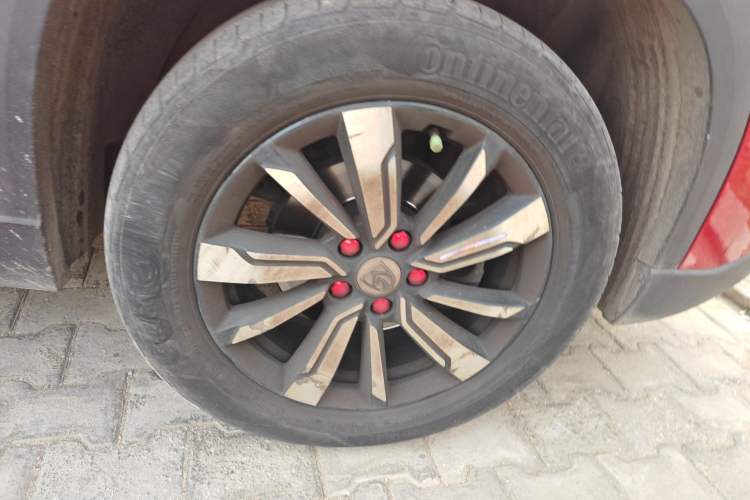 Used Baojun 530 2018 1.5T Manual Prestige Version China V Right Front Wheel Hub
