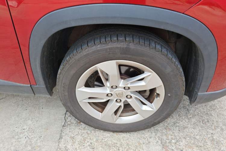 Used Baojun 530 2018 1.5T Manual Elite Version China V Right Front Wheel Hub