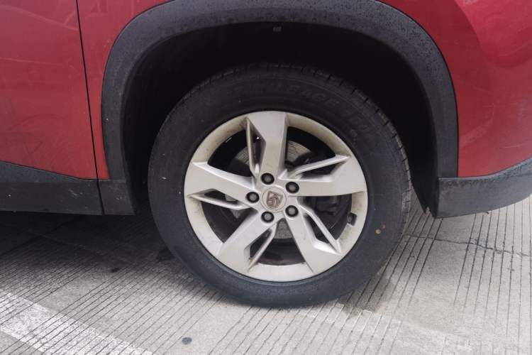 Used Baojun 530 2018 1.8L Automatic Elite Version China V Emission Standard Right Front Wheel Hub