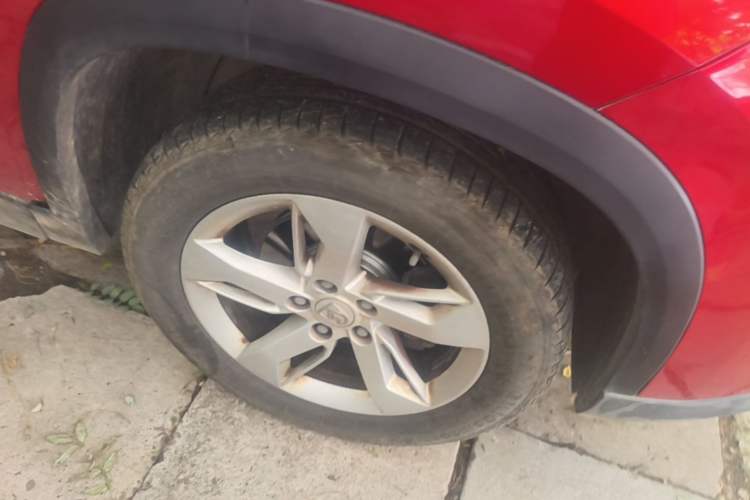 Used Baojun 530 2018 1.5T Manual Elite Version China V Right Front Wheel Hub