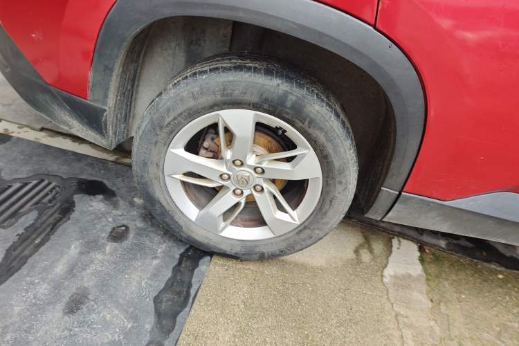 Used Baojun 530 2018 1.5T Manual Comfort Version China V Right Rear Wheel Hub