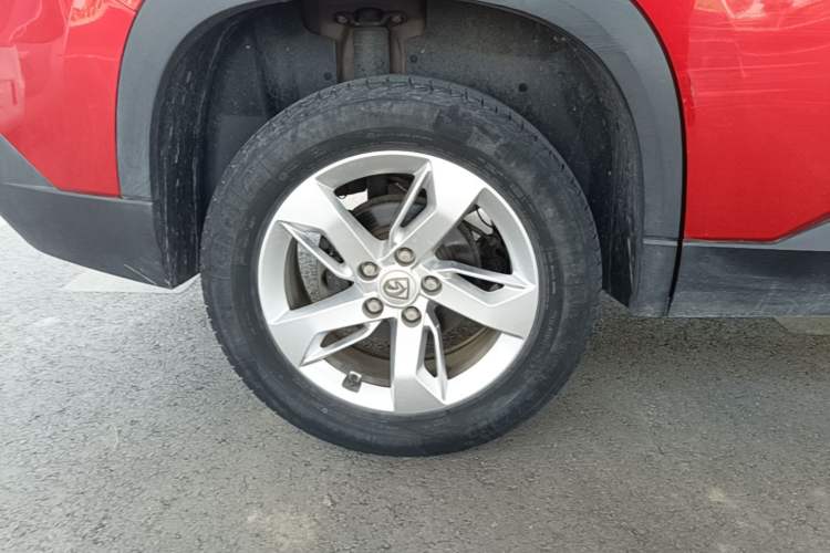 Used Baojun 530 2018 1.5T Manual Luxury Version National V Right Rear Wheel Hub