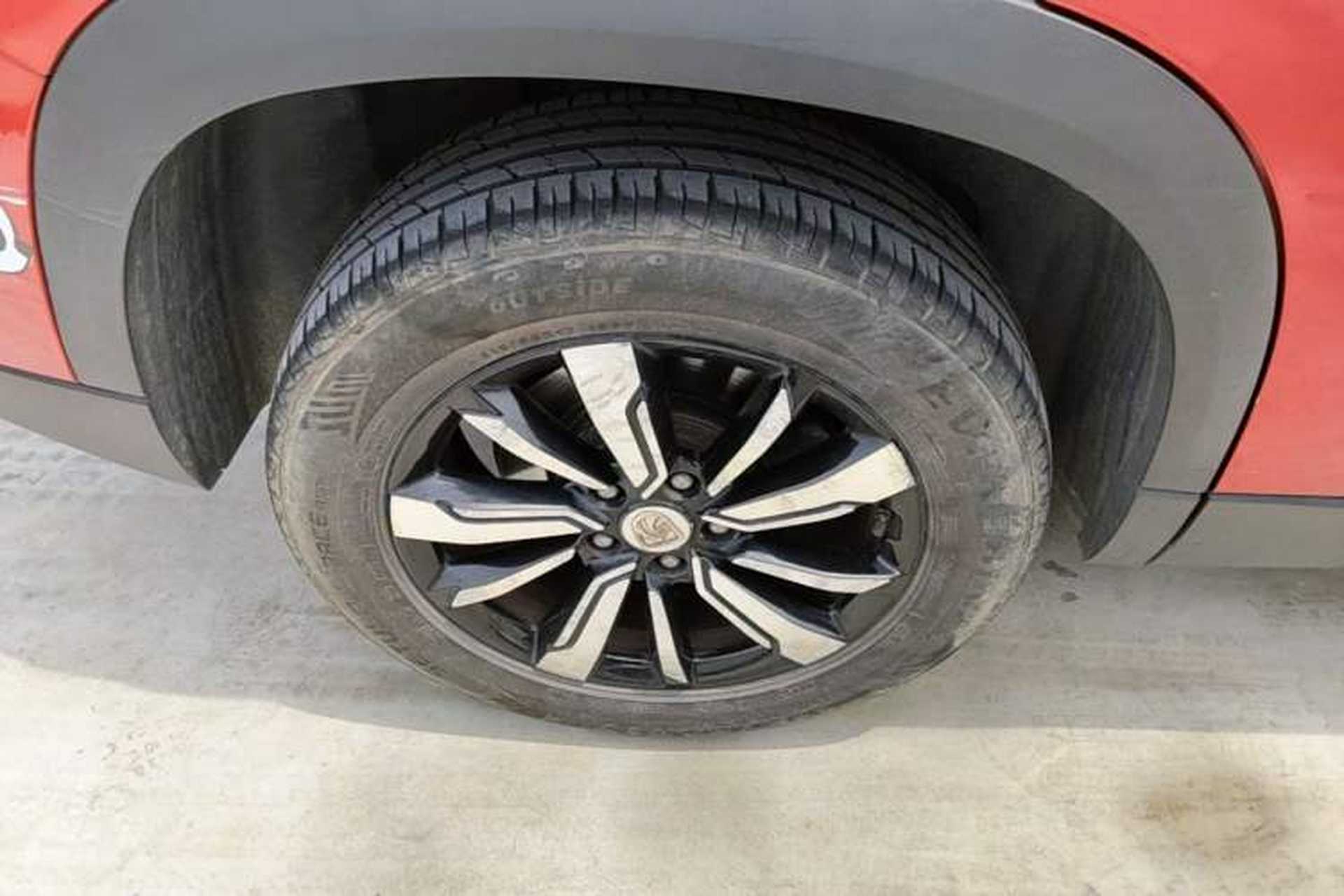Used Baojun 530 2018 1.5T DCT Flagship Version China V Emission Standard Right Rear Wheel Hub