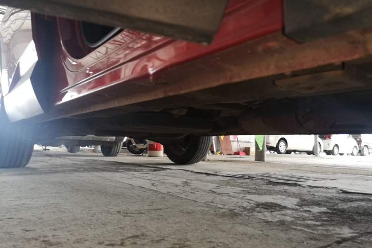 Used Baojun 530 2018 1.5T DCT Flagship Version China V Emission Standard Right Side Sill
