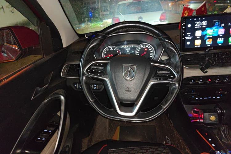Used Baojun 530 2018 1.5T DCT Flagship Version China V Emission Standard Steering Wheel