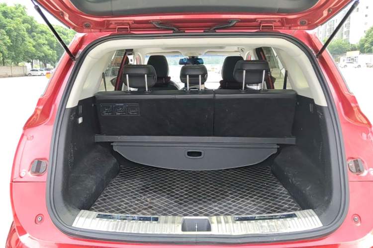 Used Baojun 530 2018 1.5T DCT Flagship Version China V Emission Standard Trunk