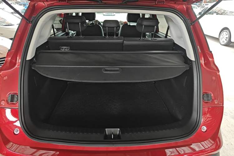 Used Baojun 530 2018 1.5T DCT Flagship Version China V Emission Standard Trunk