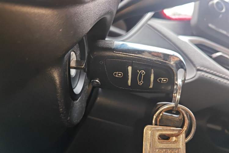Used Baojun 530 2018 1.5T Manual Comfort Version China V Vehicle Key