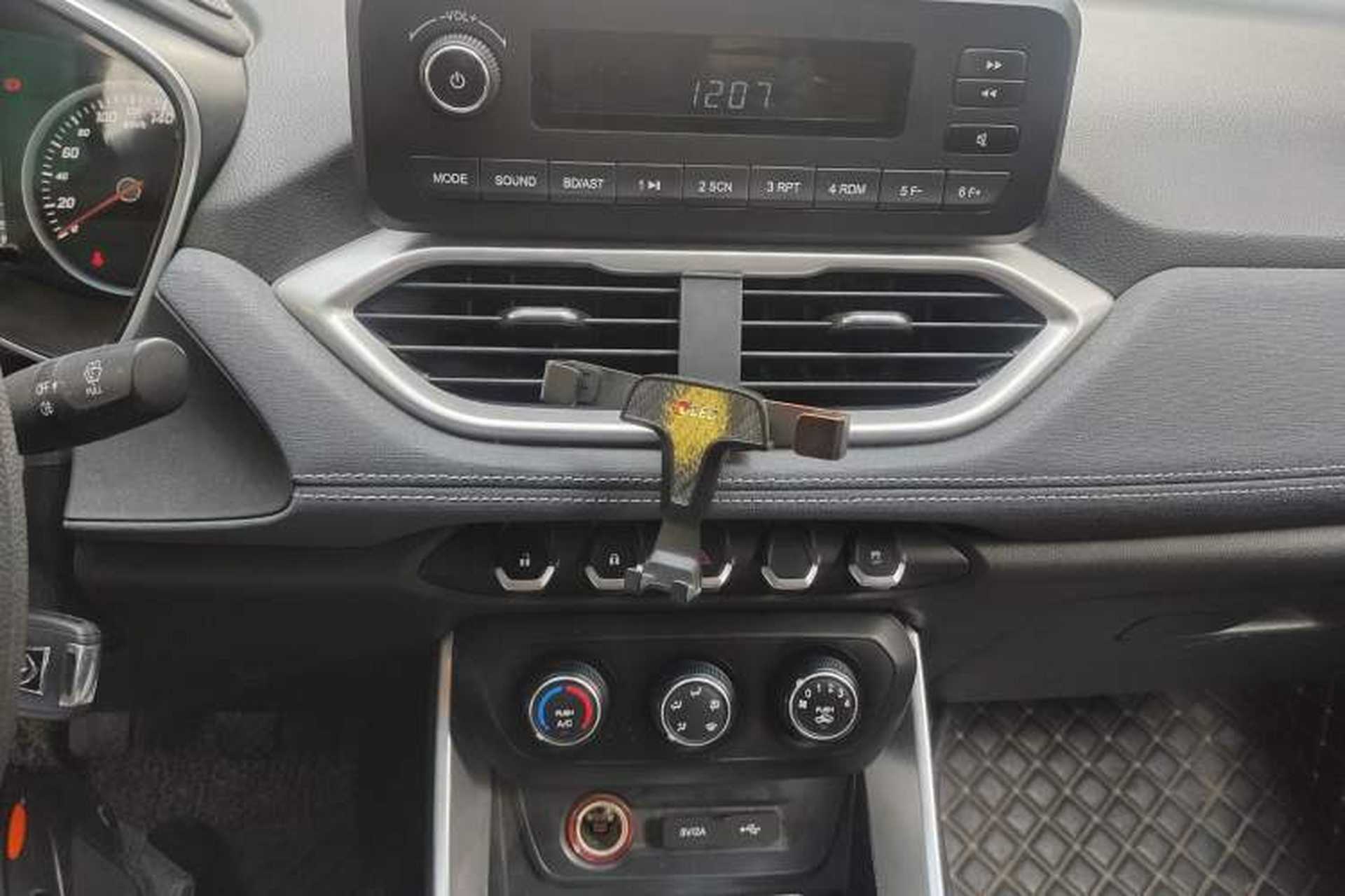 Used Baojun 530 2018 1.5T Manual Comfort Version China V Audio And AC Panel
